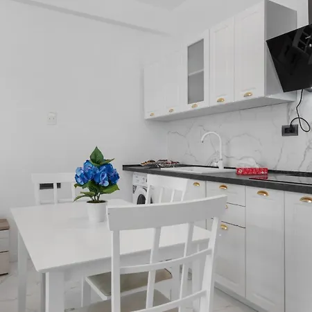 Saint George & Sea View Mamaia